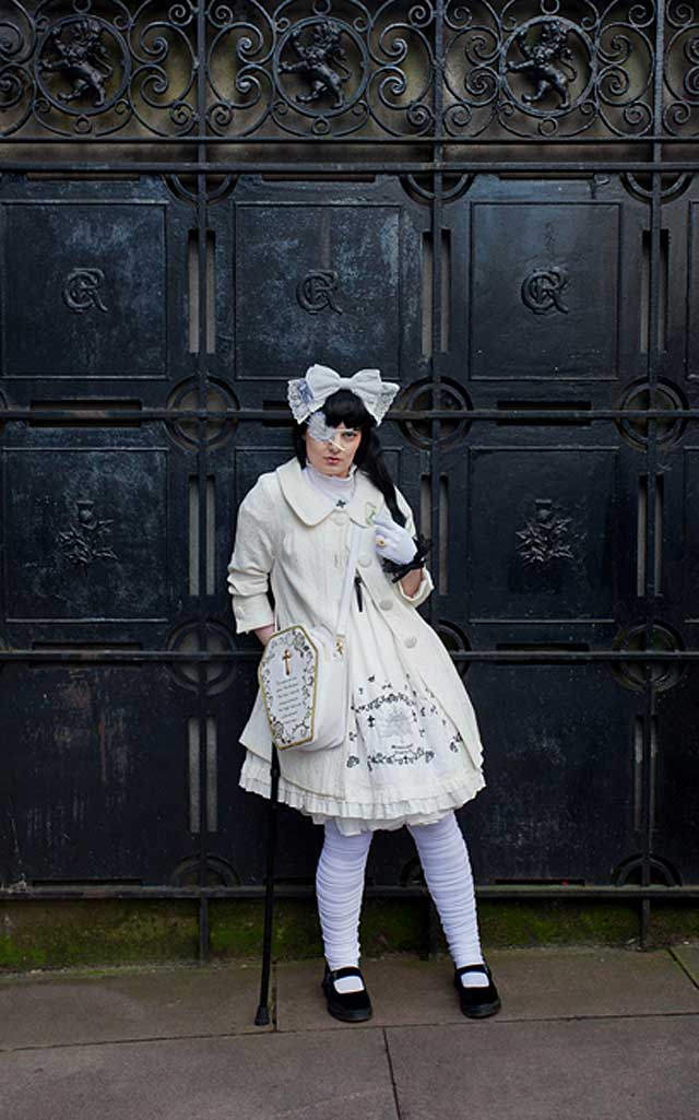 Glasgow Guro Lolita -Buchanan Street 